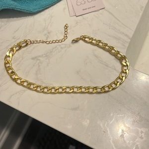 Princess Polly choker necklace